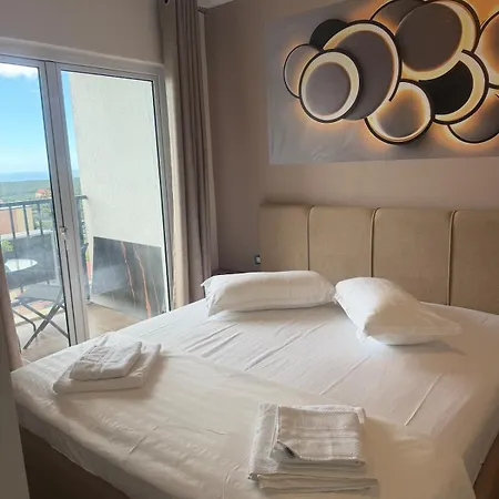 Luxury In Center 公寓 Krujë